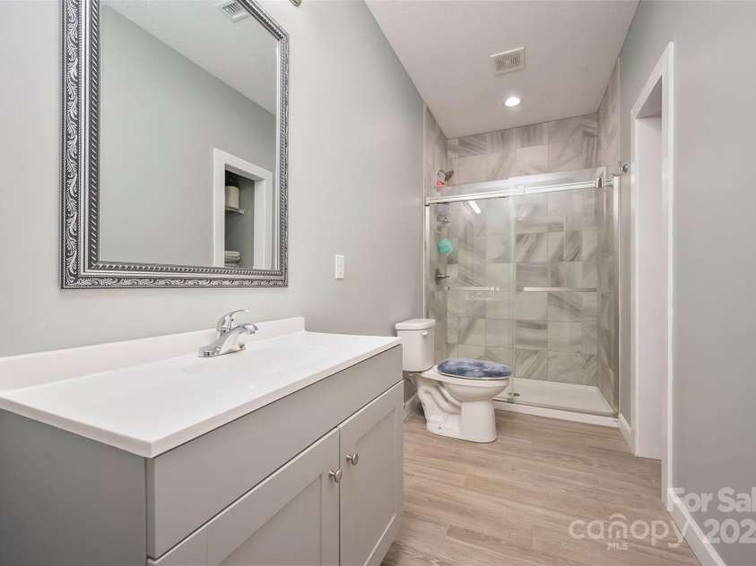 107 Grandview Drive, Rutherfordton, NC 28139.  MLS# CAR4190639, YatesRealty ID 1566. 