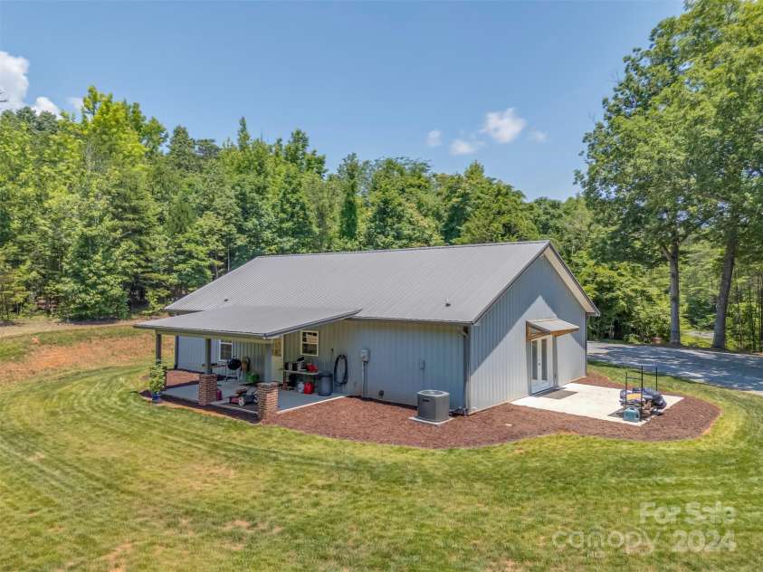107 Grandview Drive, Rutherfordton, NC 28139.  MLS# CAR4190639, YatesRealty ID 1566. 