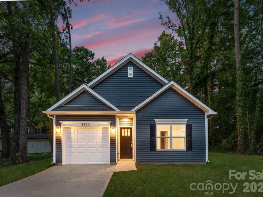 5537 Datha Avenue, Charlotte, NC 28269.  MLS# CAR4365662, YatesRealty ID 15660. Representation