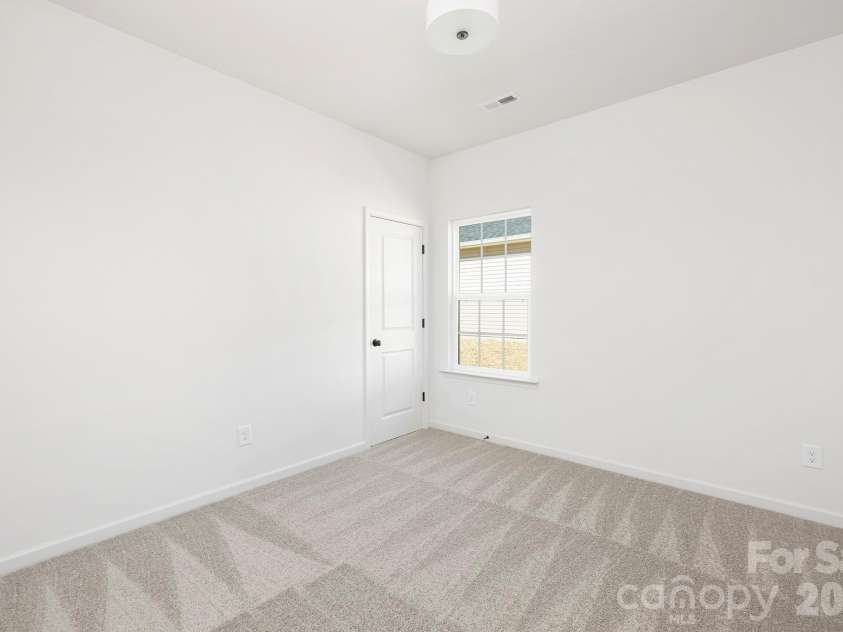 5537 Datha Avenue, Charlotte, NC 28269.  MLS# CAR4365662, YatesRealty ID 15660. Representation