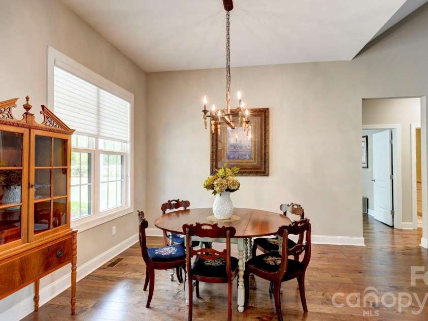 1775 Enochville Road, Kannapolis, NC 28081.  MLS# CAR4343374, YatesRealty ID 15662. 