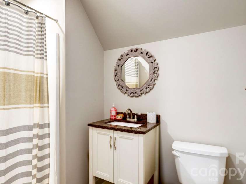 1775 Enochville Road, Kannapolis, NC 28081.  MLS# CAR4343374, YatesRealty ID 15662. 