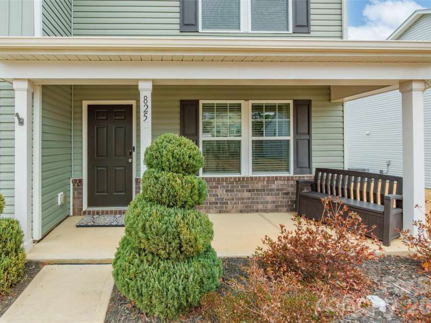 825 Georgia Oak Lane, Landis, NC 28088.  MLS# CAR4350192, YatesRealty ID 15664. 
