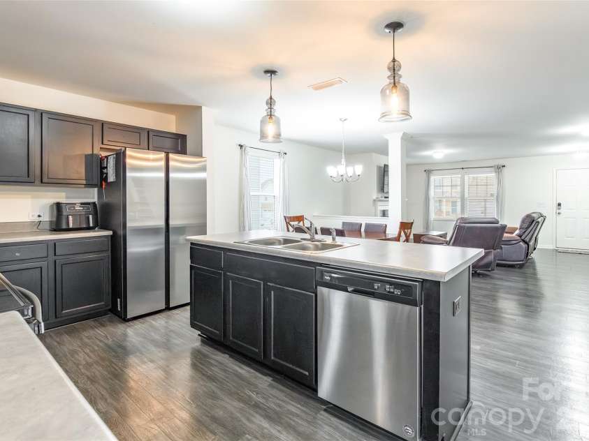 825 Georgia Oak Lane, Landis, NC 28088.  MLS# CAR4350192, YatesRealty ID 15664. 