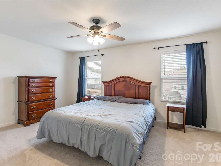 825 Georgia Oak Lane, Landis, NC 28088.  MLS# CAR4350192, YatesRealty ID 15664. 
