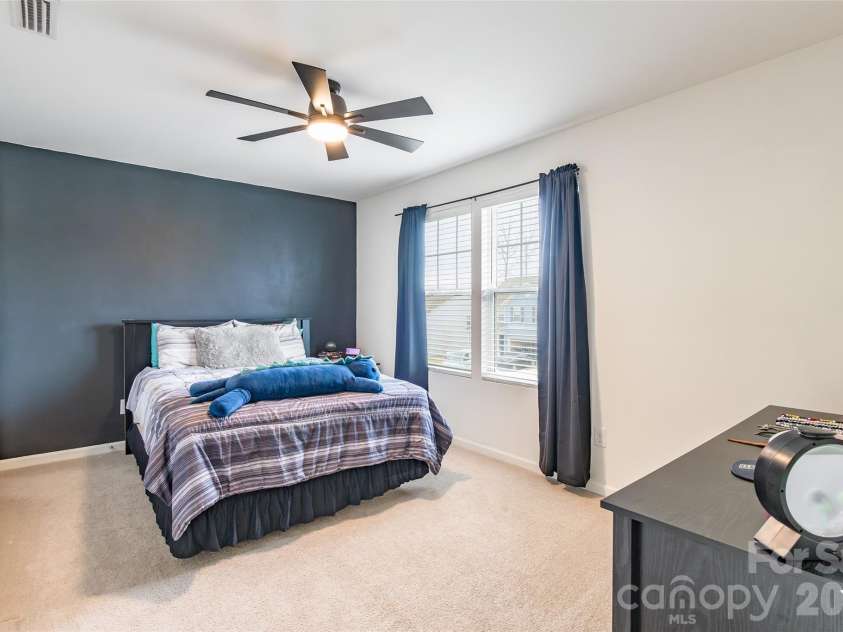 825 Georgia Oak Lane, Landis, NC 28088.  MLS# CAR4350192, YatesRealty ID 15664. 