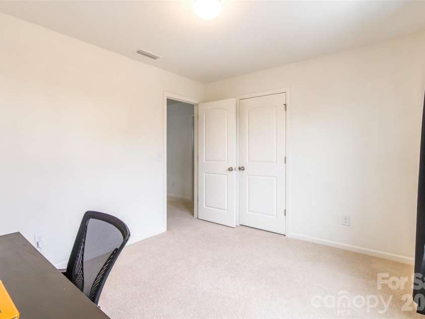 825 Georgia Oak Lane, Landis, NC 28088.  MLS# CAR4350192, YatesRealty ID 15664. 