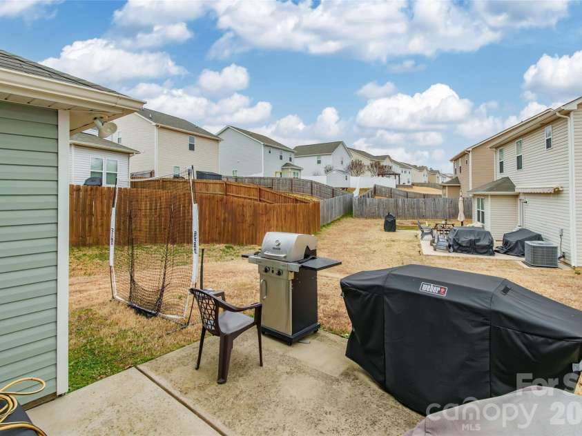 825 Georgia Oak Lane, Landis, NC 28088.  MLS# CAR4350192, YatesRealty ID 15664. 