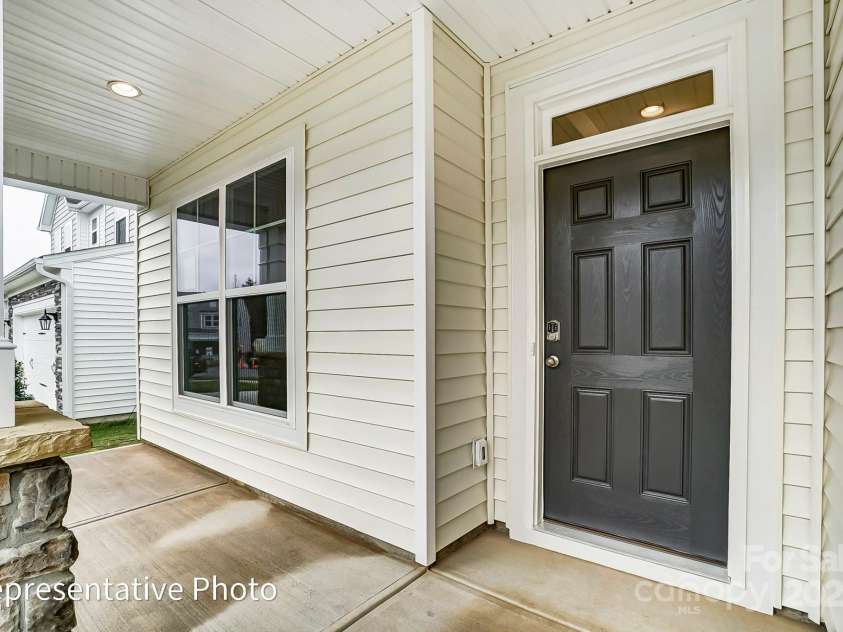 8619 Frank Grier Road, Charlotte, NC 28215.  MLS# CAR4256993, YatesRealty ID 15665. 