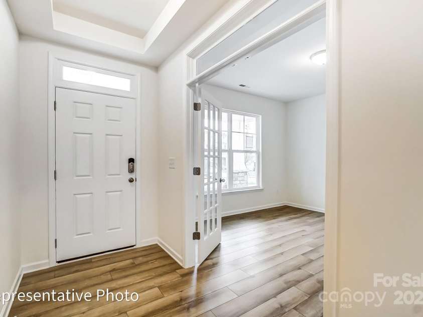 8619 Frank Grier Road, Charlotte, NC 28215.  MLS# CAR4256993, YatesRealty ID 15665. 