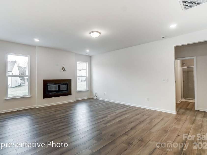 8619 Frank Grier Road, Charlotte, NC 28215.  MLS# CAR4256993, YatesRealty ID 15665. 