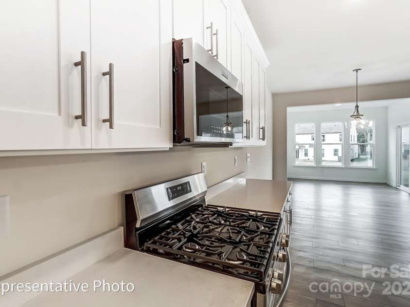 8619 Frank Grier Road, Charlotte, NC 28215.  MLS# CAR4256993, YatesRealty ID 15665. 