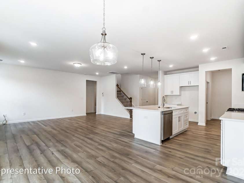 8619 Frank Grier Road, Charlotte, NC 28215.  MLS# CAR4256993, YatesRealty ID 15665. 