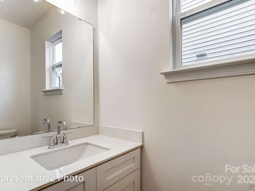 8619 Frank Grier Road, Charlotte, NC 28215.  MLS# CAR4256993, YatesRealty ID 15665. 