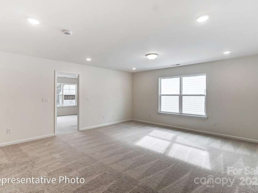 8619 Frank Grier Road, Charlotte, NC 28215.  MLS# CAR4256993, YatesRealty ID 15665. 