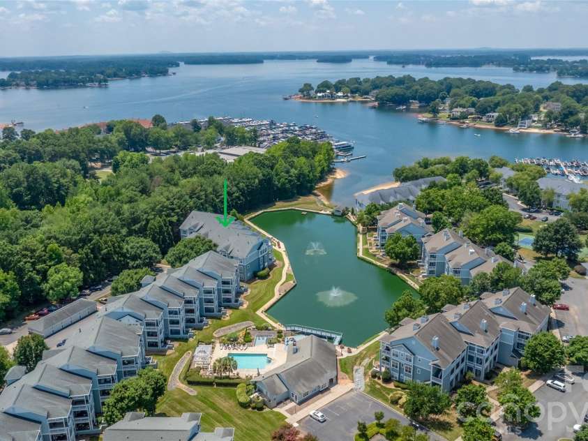 18840 Nautical Drive, Cornelius, NC 28031.  MLS# CAR4402035, YatesRealty ID 15666. 