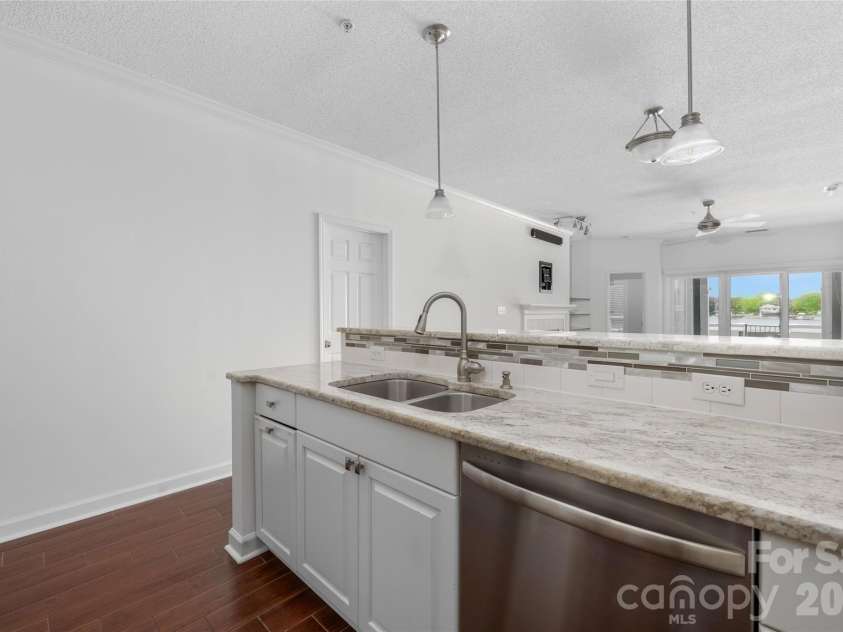 18840 Nautical Drive, Cornelius, NC 28031.  MLS# CAR4402035, YatesRealty ID 15666. 