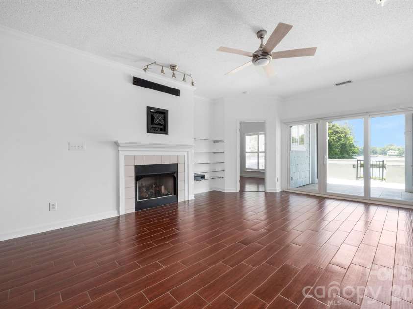 18840 Nautical Drive, Cornelius, NC 28031.  MLS# CAR4402035, YatesRealty ID 15666. 