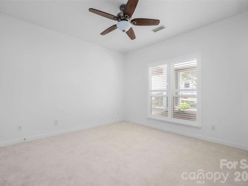 18840 Nautical Drive, Cornelius, NC 28031.  MLS# CAR4402035, YatesRealty ID 15666. 
