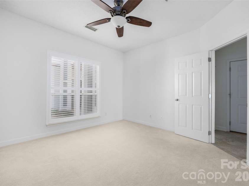 18840 Nautical Drive, Cornelius, NC 28031.  MLS# CAR4402035, YatesRealty ID 15666. 