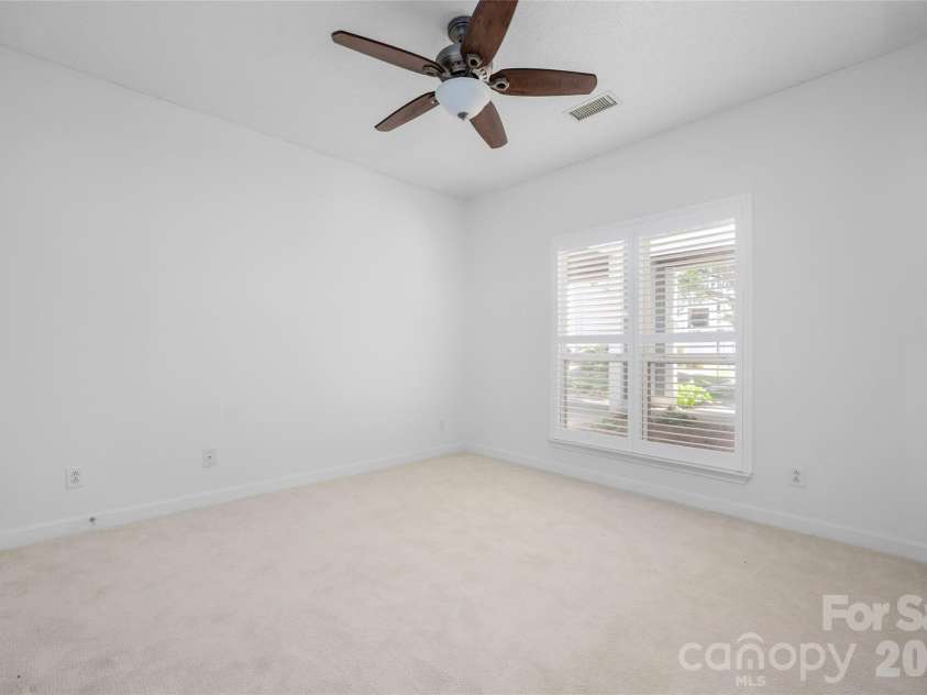 18840 Nautical Drive, Cornelius, NC 28031.  MLS# CAR4430341, YatesRealty ID 15666. 