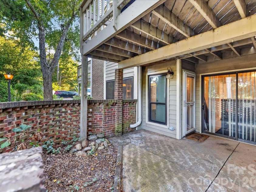 1608 Sharon Road, Charlotte, NC 28210.  MLS# CAR4396461, YatesRealty ID 15668. 