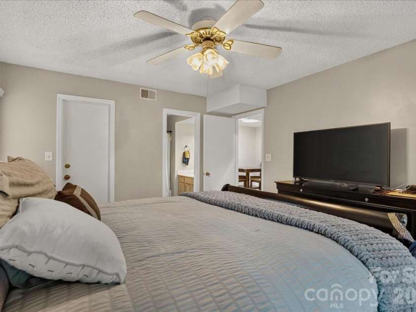 1608 Sharon Road, Charlotte, NC 28210.  MLS# CAR4396461, YatesRealty ID 15668. Bedroom 2