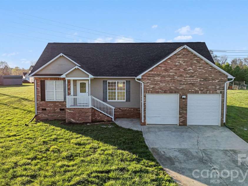 369 Beaver Dam Church Road, Shelby, NC 28152.  MLS# CAR4363822, YatesRealty ID 15669. 
