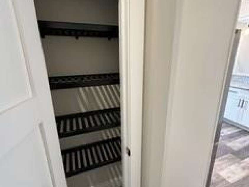 308 Ninth Street, Black Mountain, NC 28711.  MLS# CAR4210597, YatesRealty ID 1567. 