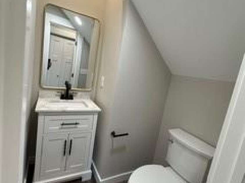 308 Ninth Street, Black Mountain, NC 28711.  MLS# CAR4210597, YatesRealty ID 1567. Half Bath downstairs