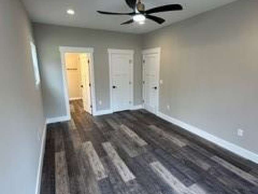 308 Ninth Street, Black Mountain, NC 28711.  MLS# CAR4210597, YatesRealty ID 1567. Primary Bedroom - Main level