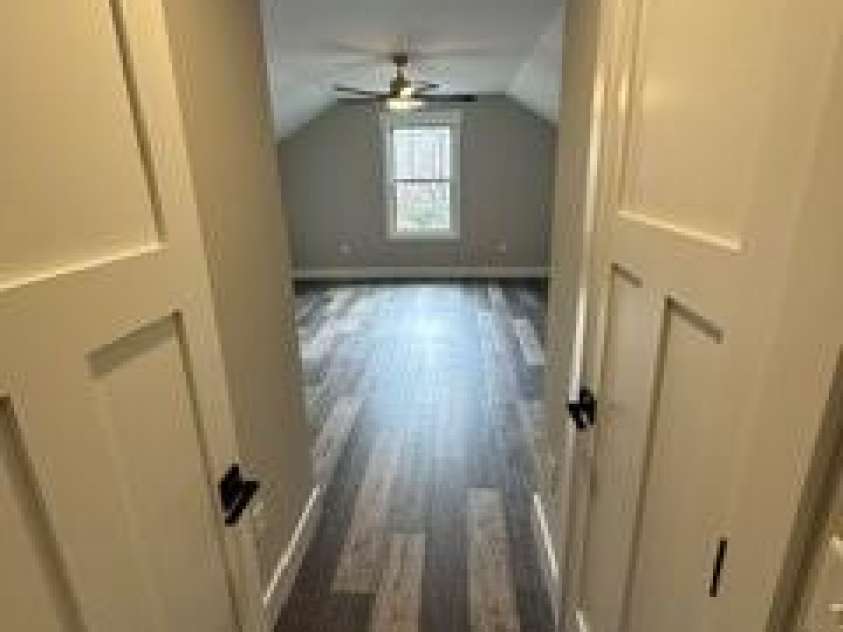 308 Ninth Street, Black Mountain, NC 28711.  MLS# CAR4210597, YatesRealty ID 1567. Upstairs bedroom