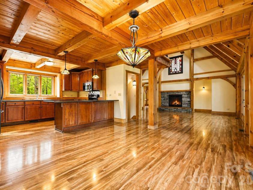 2320 Evans Road, Hendersonville, NC 28739.  MLS# CAR4366664, YatesRealty ID 15670. Dining Room & Kitchen