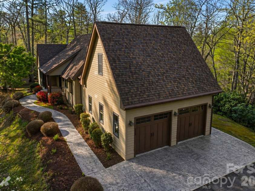 2320 Evans Road, Hendersonville, NC 28739.  MLS# CAR4366664, YatesRealty ID 15670. Side Elevation