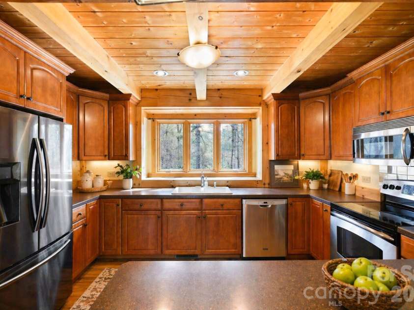 2320 Evans Road, Hendersonville, NC 28739.  MLS# CAR4366664, YatesRealty ID 15670. Virtually staged
