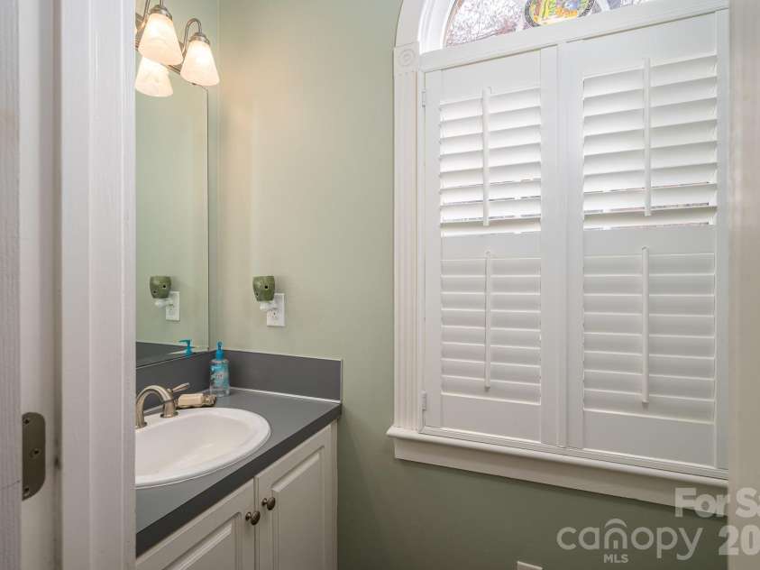 406 Johnsfield Road, Shelby, NC 28150.  MLS# CAR4351464, YatesRealty ID 15672. 