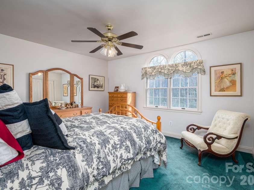 406 Johnsfield Road, Shelby, NC 28150.  MLS# CAR4351464, YatesRealty ID 15672. 