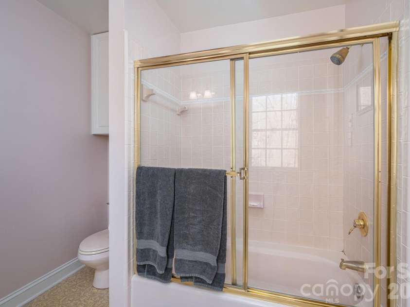 406 Johnsfield Road, Shelby, NC 28150.  MLS# CAR4351464, YatesRealty ID 15672. 