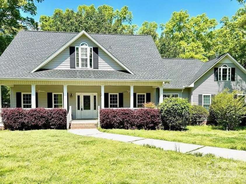 2025 Sojourn Road, Marshville, NC 28103.  MLS# CAR4230890, YatesRealty ID 15673. 