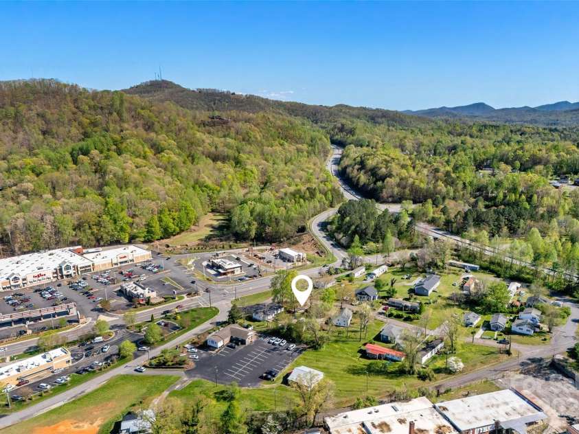 36 & 50 Catawba Avenue, Marion, NC 28752.  MLS# CAR4254471, YatesRealty ID 15673. 