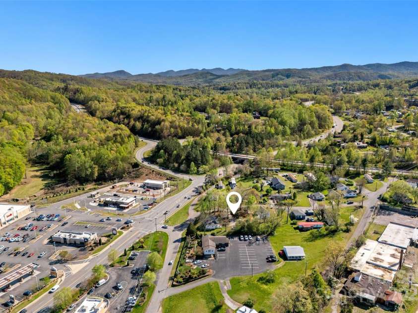36 & 50 Catawba Avenue, Marion, NC 28752.  MLS# CAR4254471, YatesRealty ID 15673. 