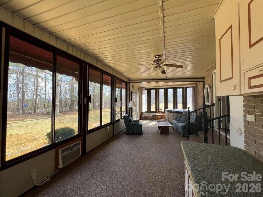 204 Reed Drive, Flat Rock, NC 28731.  MLS# CAR4355260, YatesRealty ID 15674. 