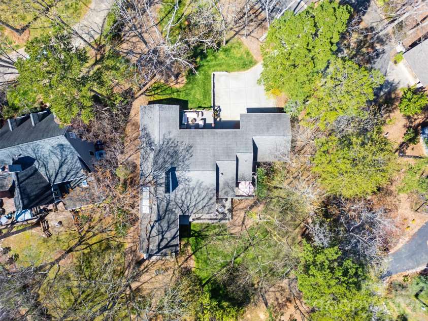6 Pine Knoll Drive, Lake Wylie, SC 29710.  MLS# CAR4360481, YatesRealty ID 15676. Arial view