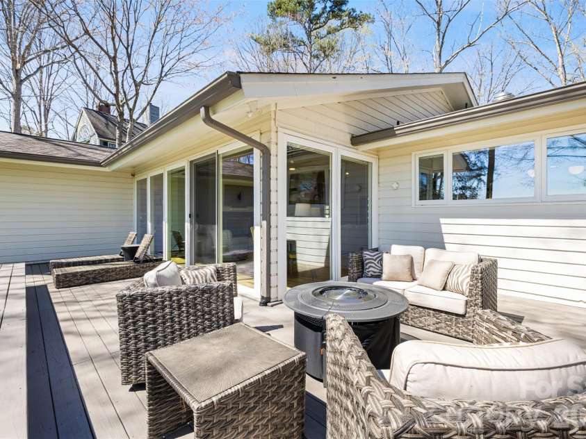 6 Pine Knoll Drive, Lake Wylie, SC 29710.  MLS# CAR4360481, YatesRealty ID 15676. So many entertaining options with all this deck space