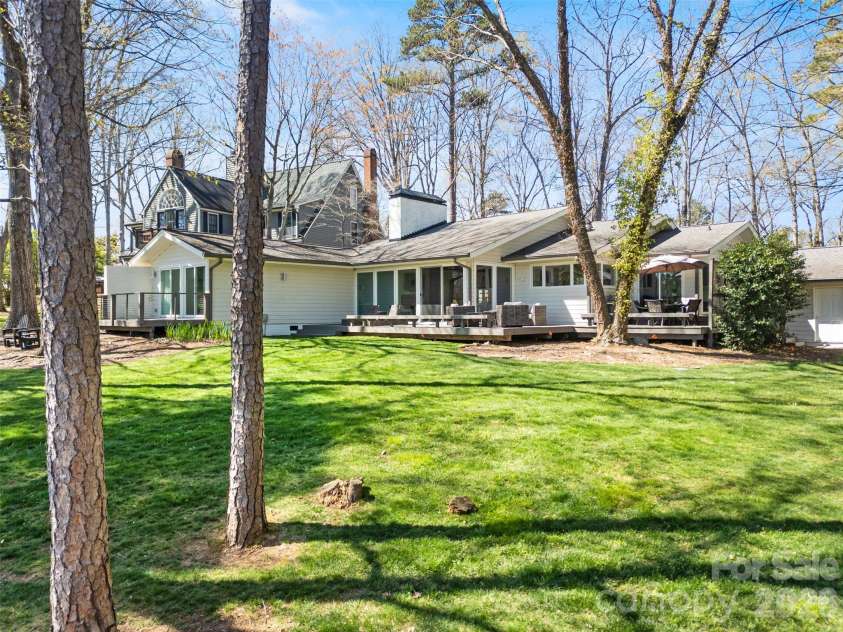 6 Pine Knoll Drive, Lake Wylie, SC 29710.  MLS# CAR4360481, YatesRealty ID 15676. Space between you & the course