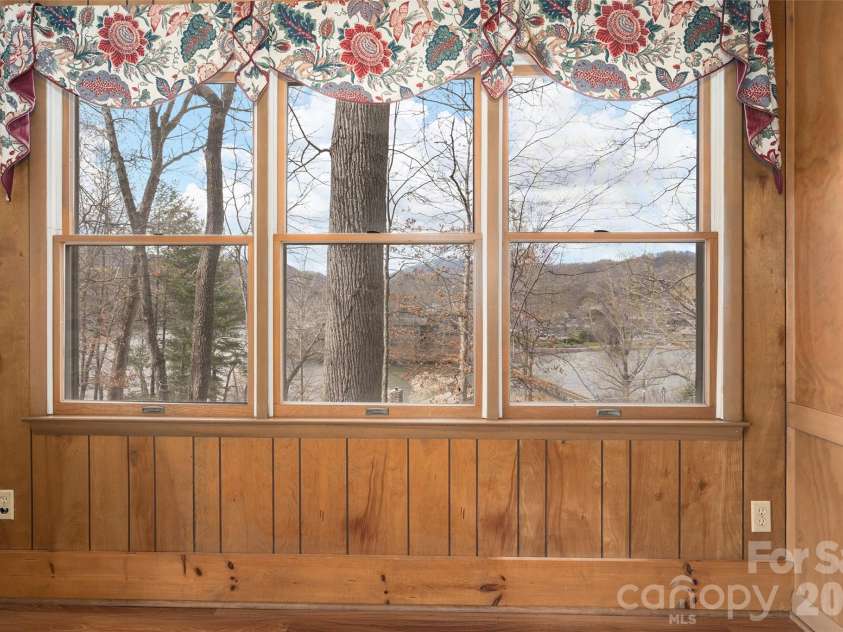 436 Crum Drive, Lake Junaluska, NC 28745.  MLS# CAR4358617, YatesRealty ID 15677. 