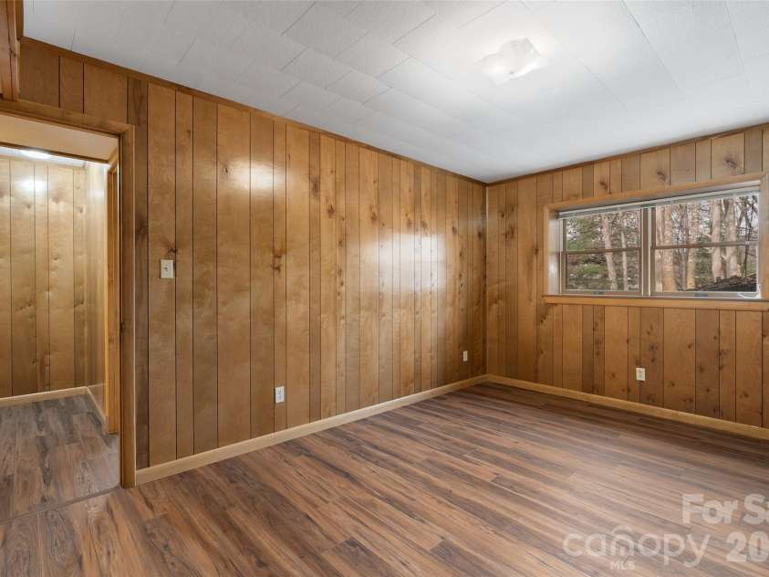 436 Crum Drive, Lake Junaluska, NC 28745.  MLS# CAR4358617, YatesRealty ID 15677. 
