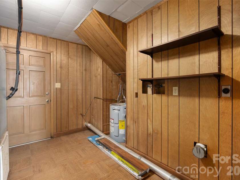 436 Crum Drive, Lake Junaluska, NC 28745.  MLS# CAR4358617, YatesRealty ID 15677. 