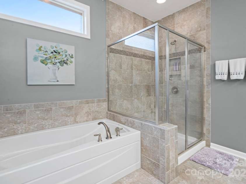 310 Burr Court, Fort Mill, SC 29715.  MLS# CAR4325975, YatesRealty ID 15678. Primary Bath