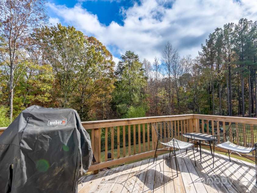 8419 Everwood Avenue, Huntersville, NC 28078.  MLS# CAR4245230, YatesRealty ID 15678. 